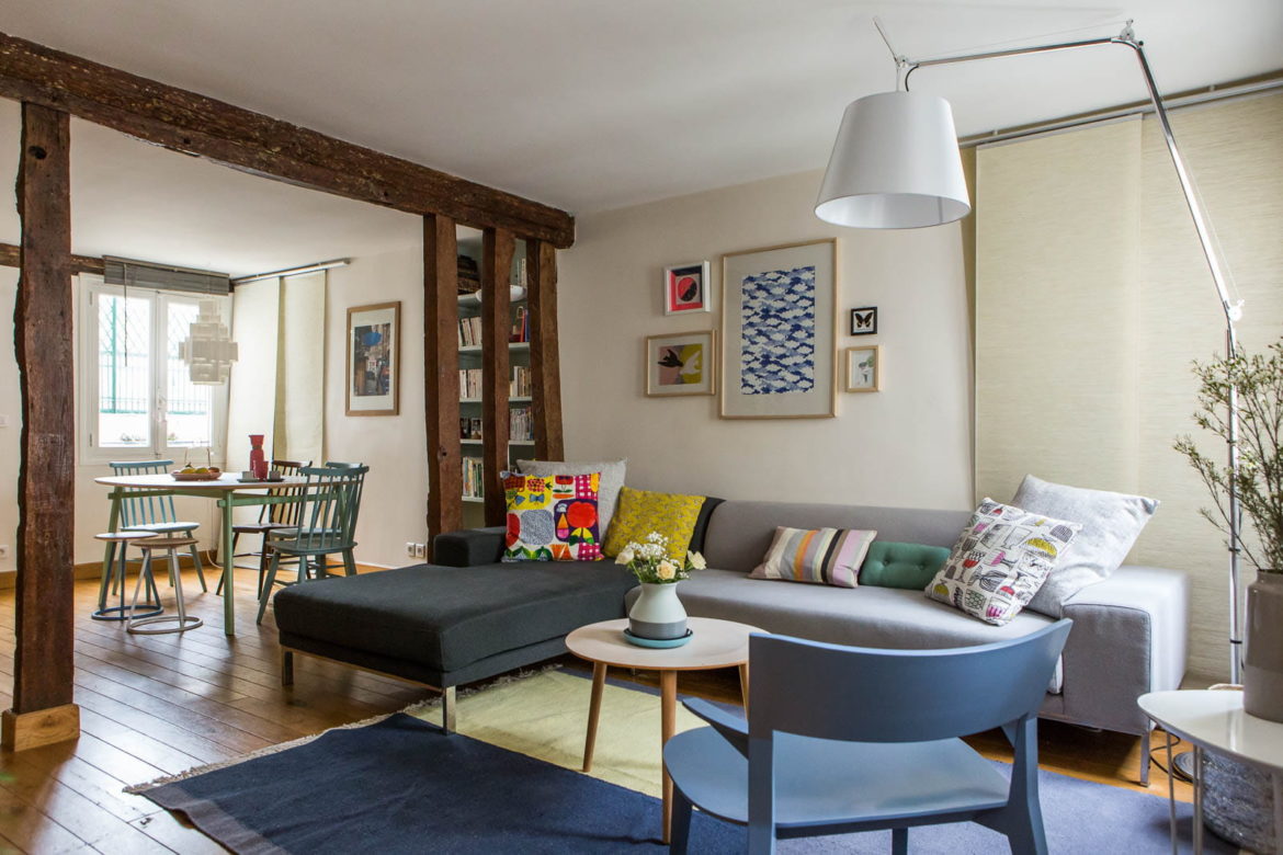 Où mettre la table à manger dans le salon ?