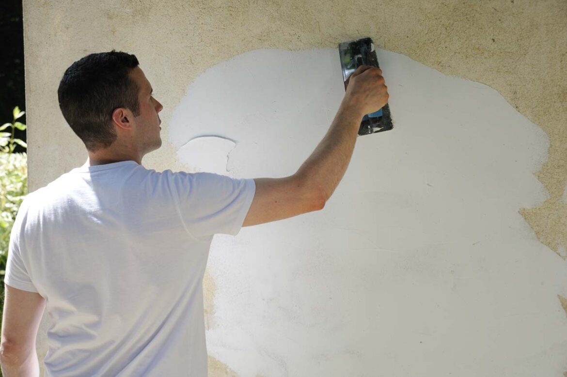 Quel enduit pour rattraper un mur ?