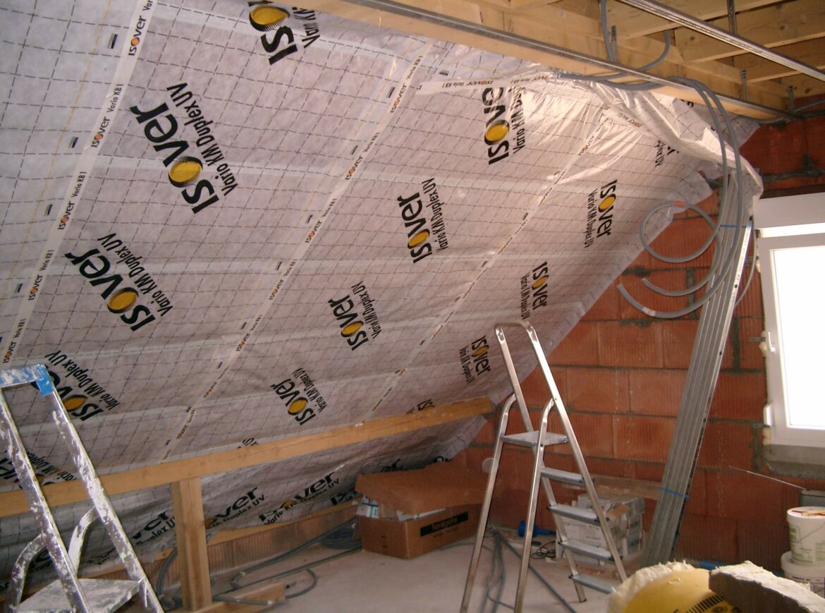 Quel espace entre mur et isolant ?