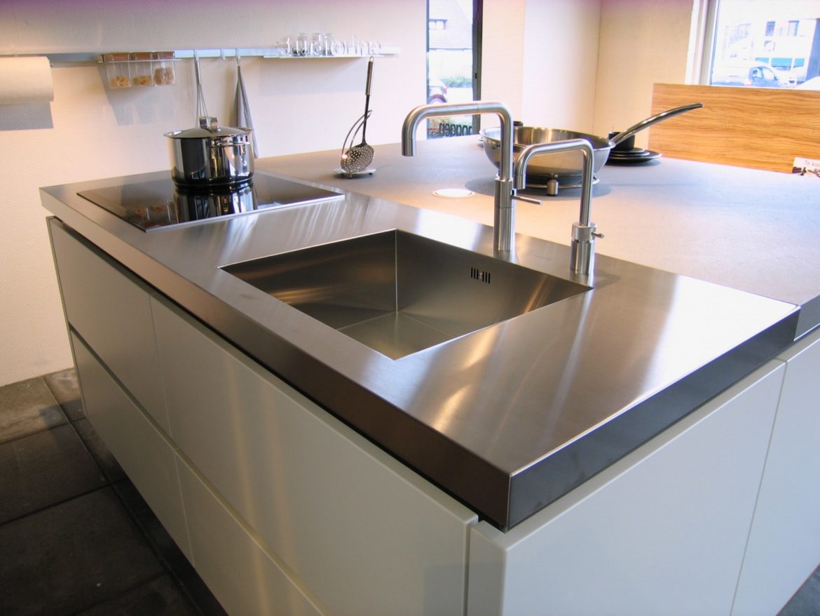 Quel évier pour un plan de travail en bois ?