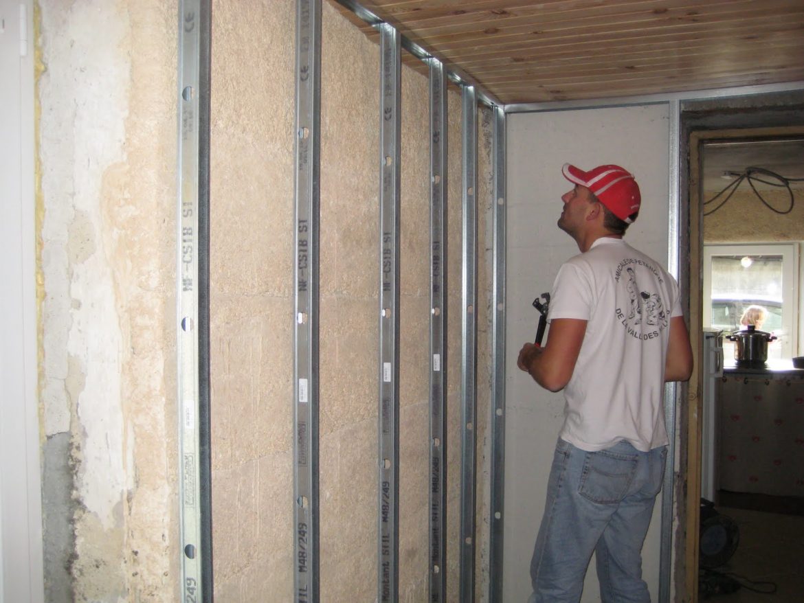 Quel isolant mettre dans une cloison placo ?