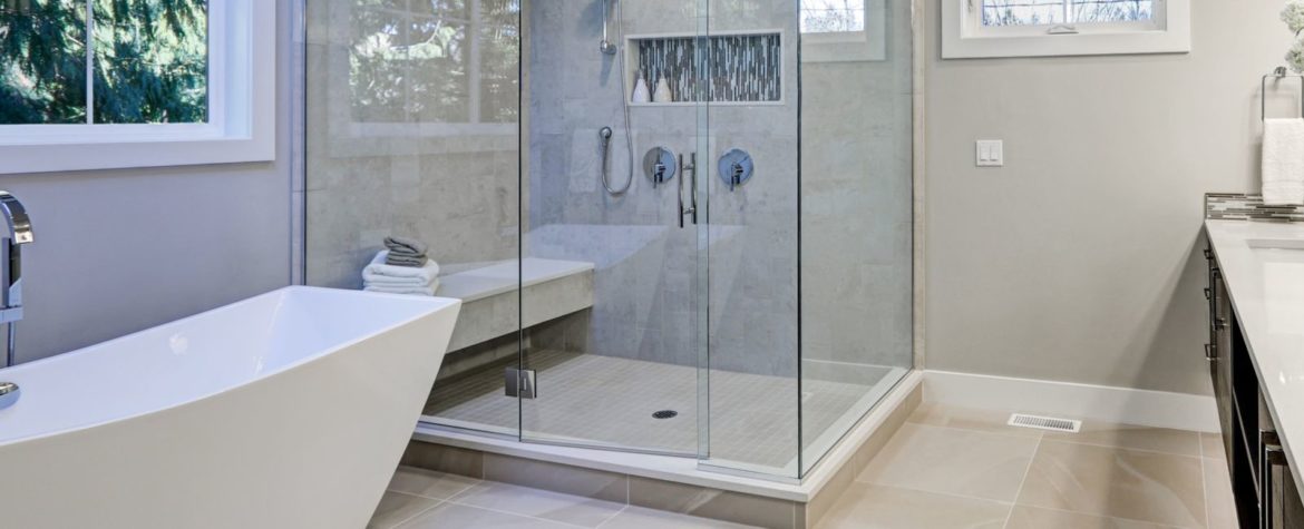Quel professionnel pour installer une douche ?
