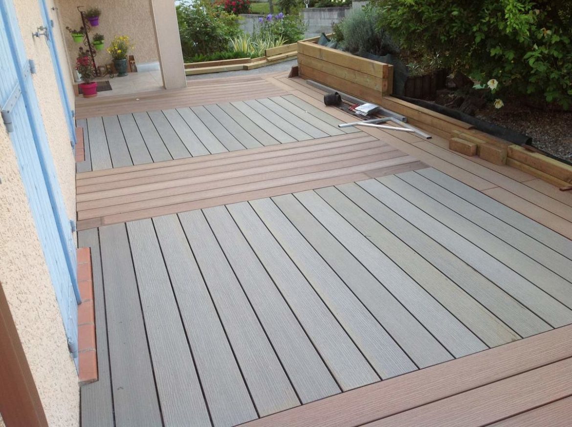 Quel sens pour les lames de terrasse ?