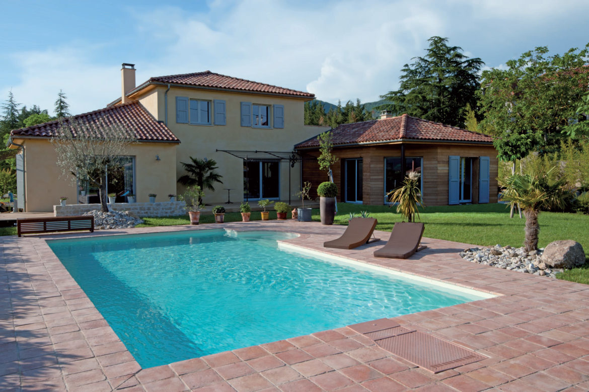 Quel sol Choisir autour d'une piscine ?