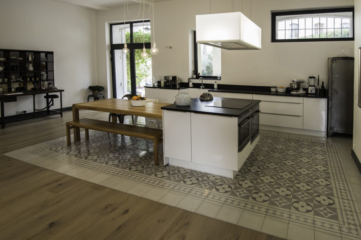 Quel sol pour cuisine et salon ?