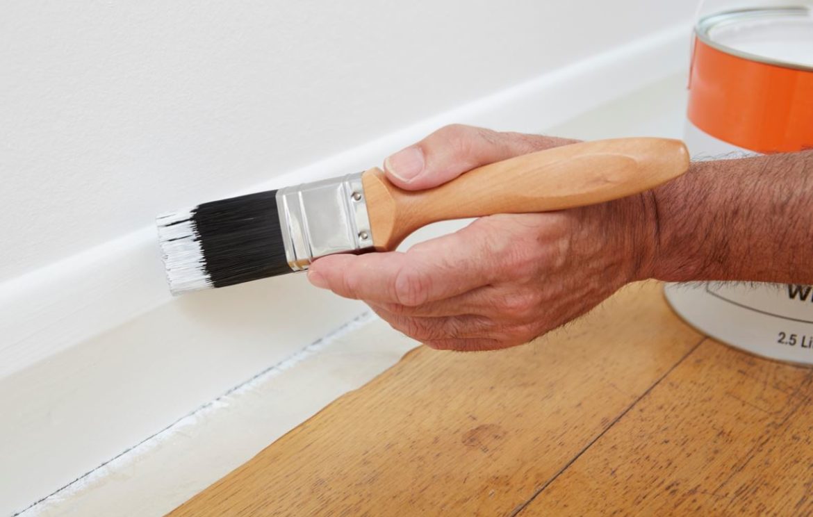 Quel type de peinture pour repeindre des plinthes ?