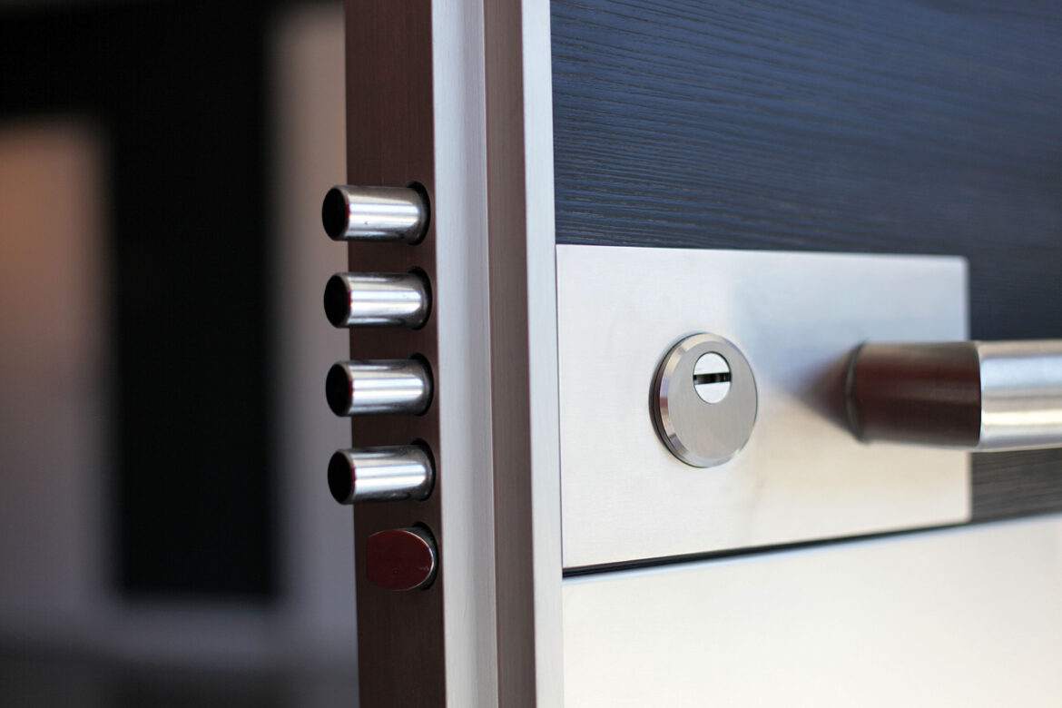 Quelle Epaisseur porte entrée ?