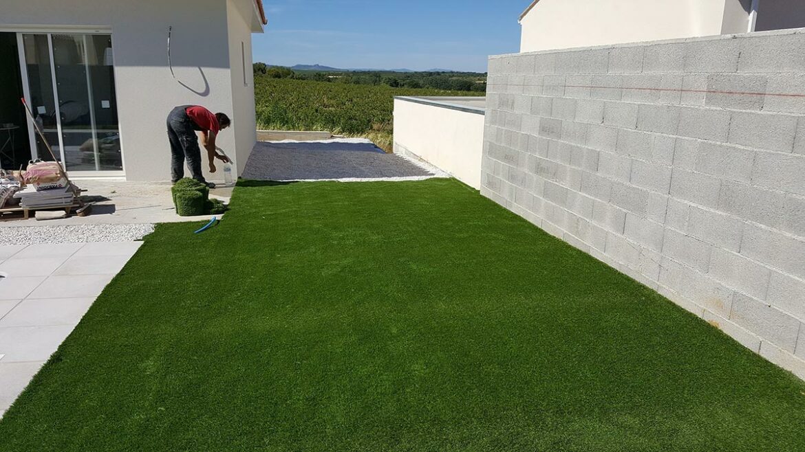 Quelle Epaisseur pour gazon synthétique ?