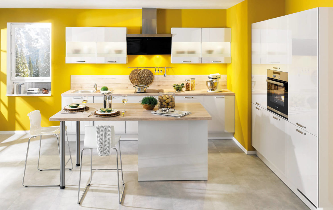 Quelle couleur de mur pour une cuisine bleu ?