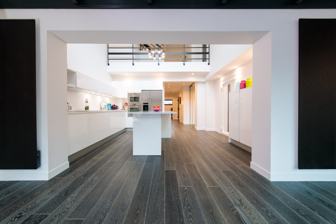 Quelle couleur pour le sol d'une cuisine ?