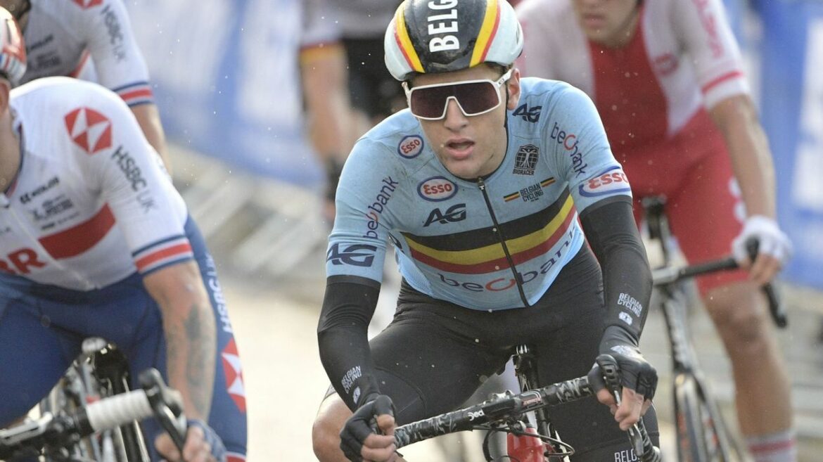 Quelle couleur se marie bien avec le vert vêtement ?