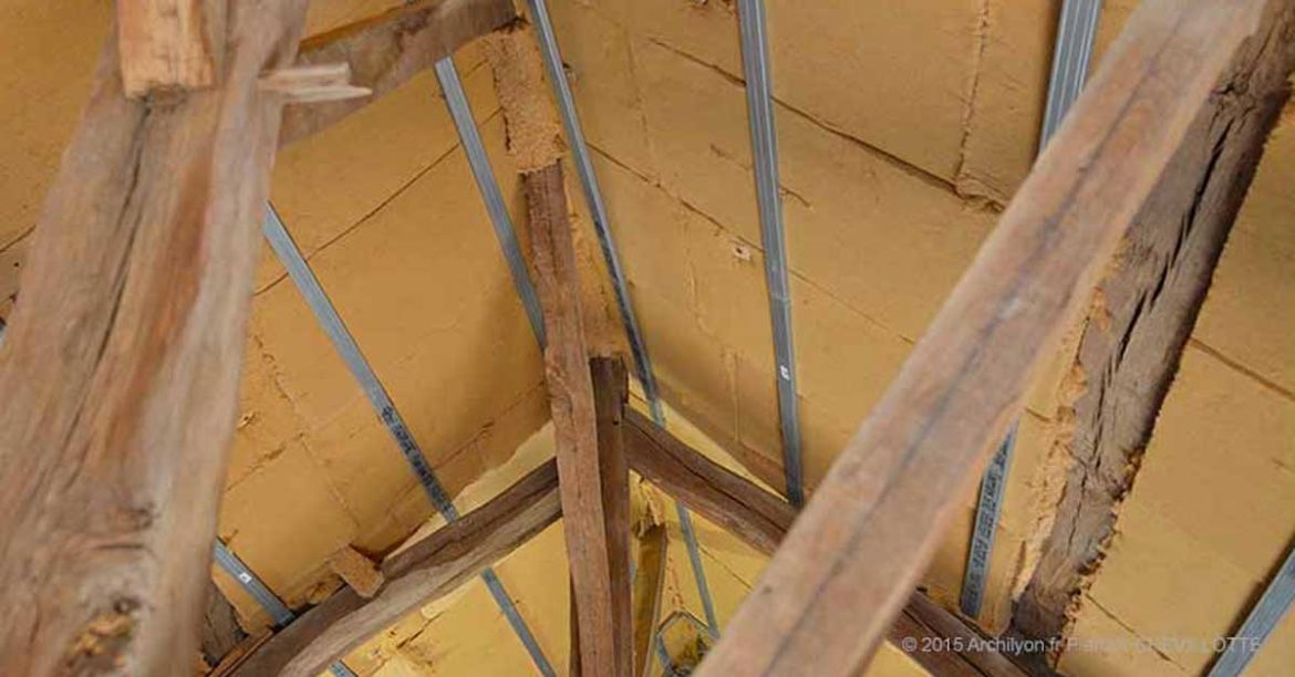 Quelle épaisseur d'isolant sous toiture ?