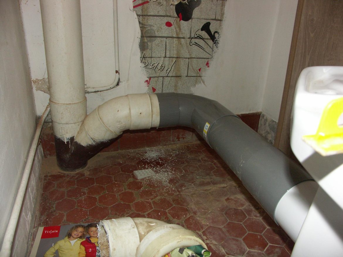 Quelle hauteur pour Evacuation WC ?