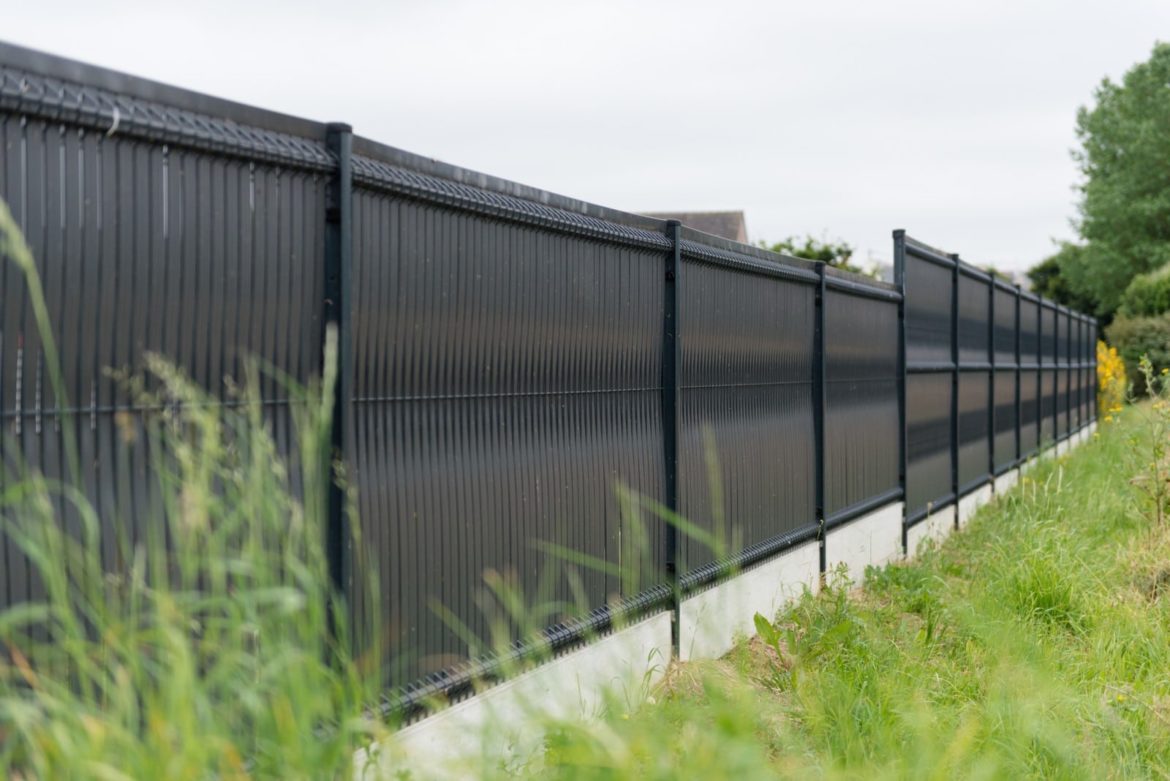 Quelle marque de grillage rigide ?