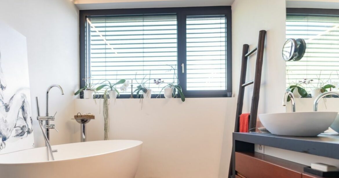 Quelle matière choisir pour une porte d'entrée ?