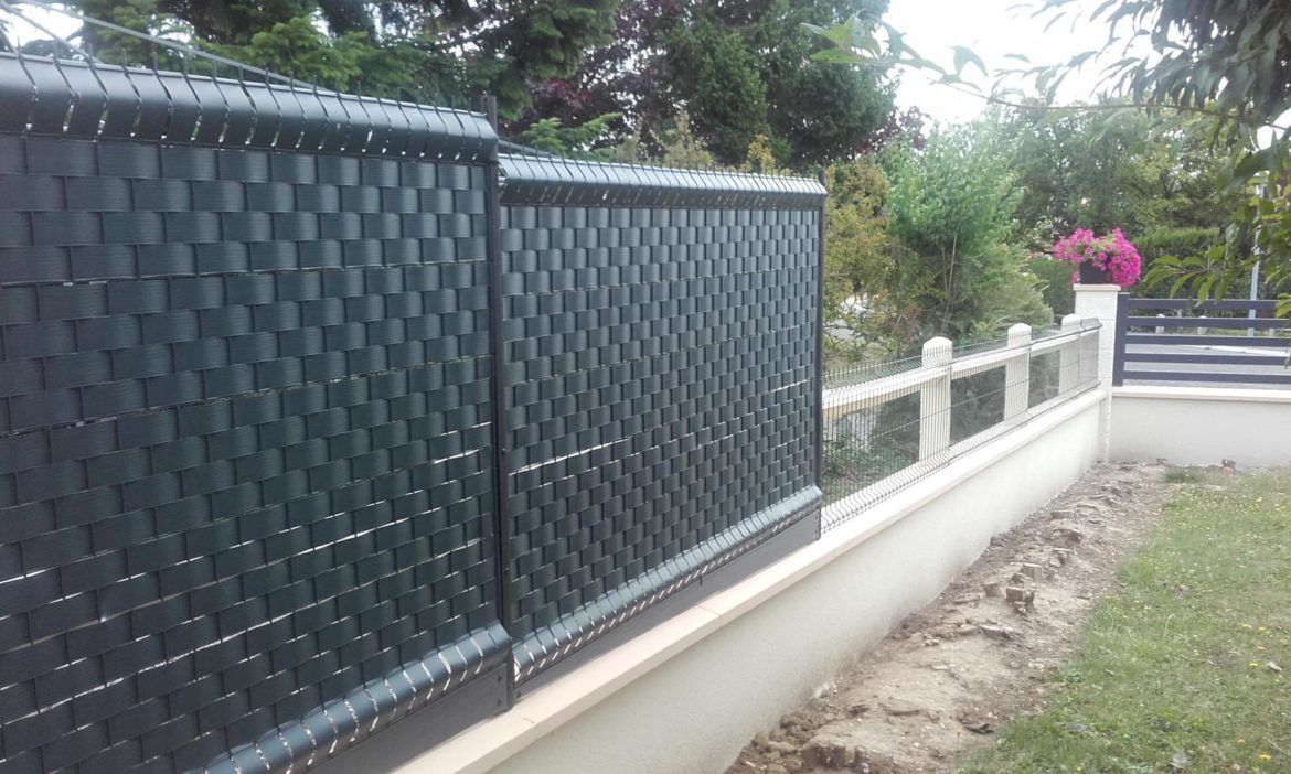 Quelle occultation sur grillage rigide ?