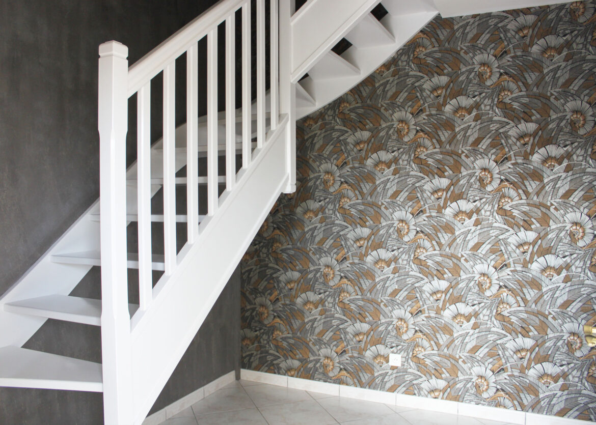 Quelle peinture pour mur escalier ?