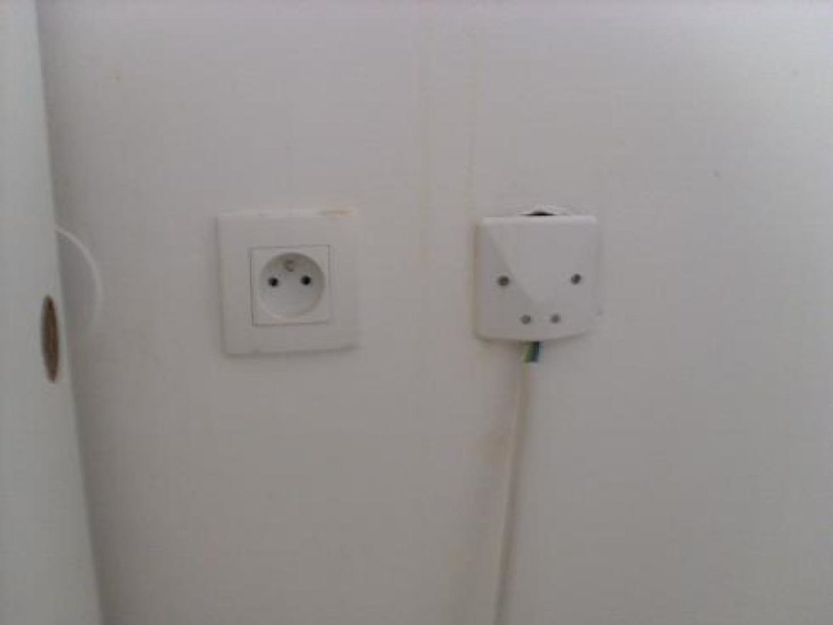 Quelle prise de courant pour un frigo ?