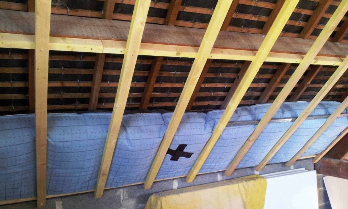 Quelle vis pour fixer une fenêtre ?