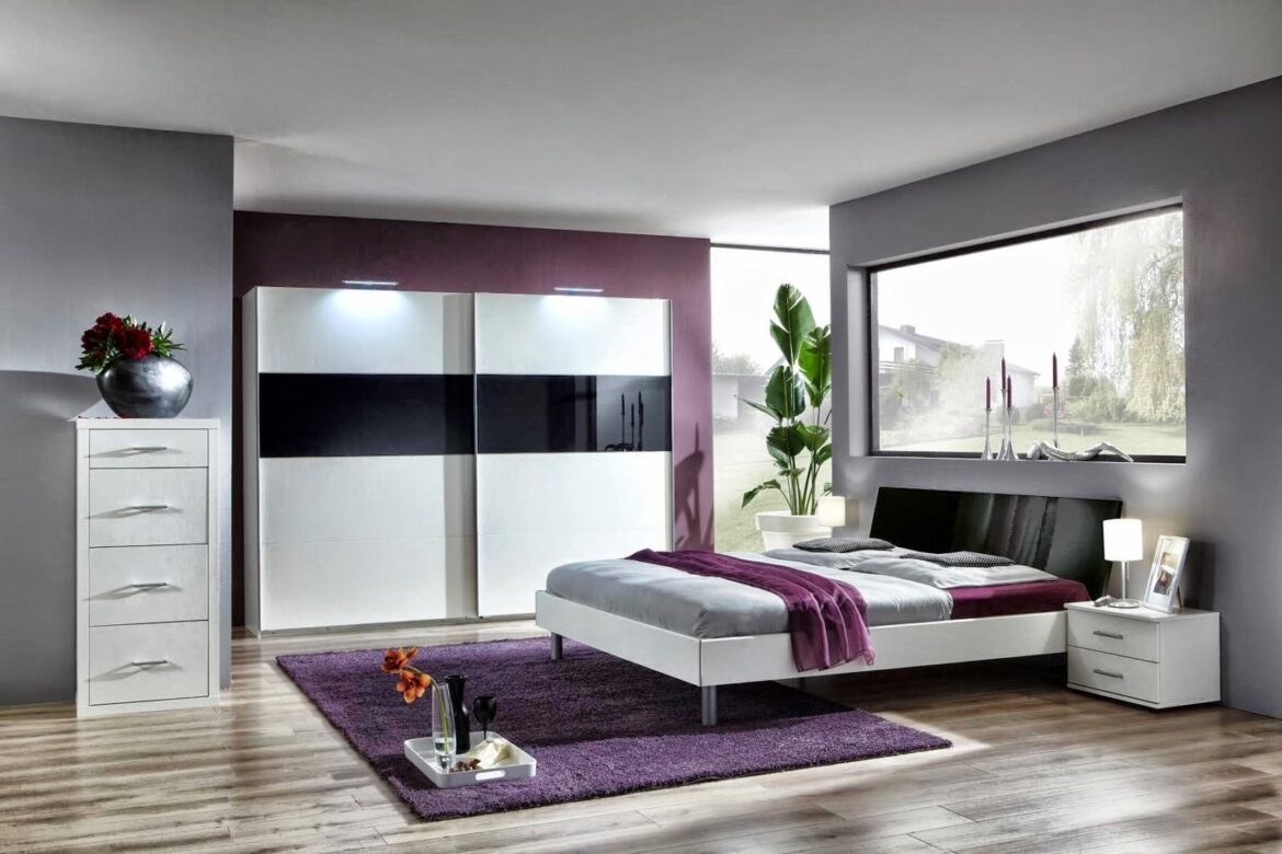 Comment habiller une petite fenêtre de chambre ?