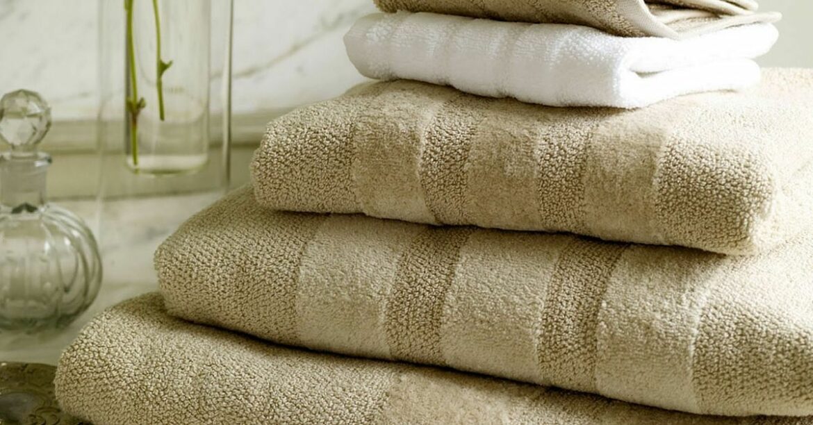 Comment nettoyer un pipi sur un canapé ?