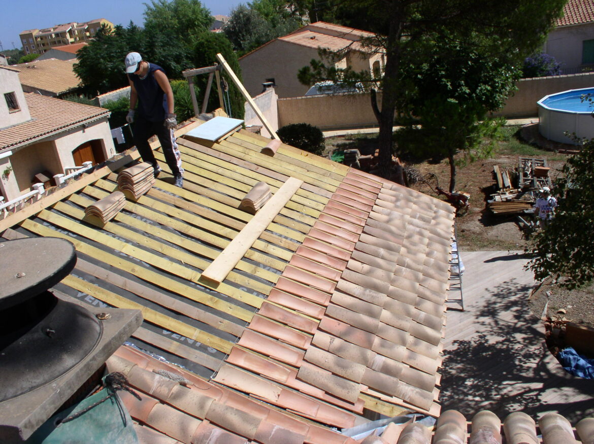 Comment poser des vieilles tuiles ?