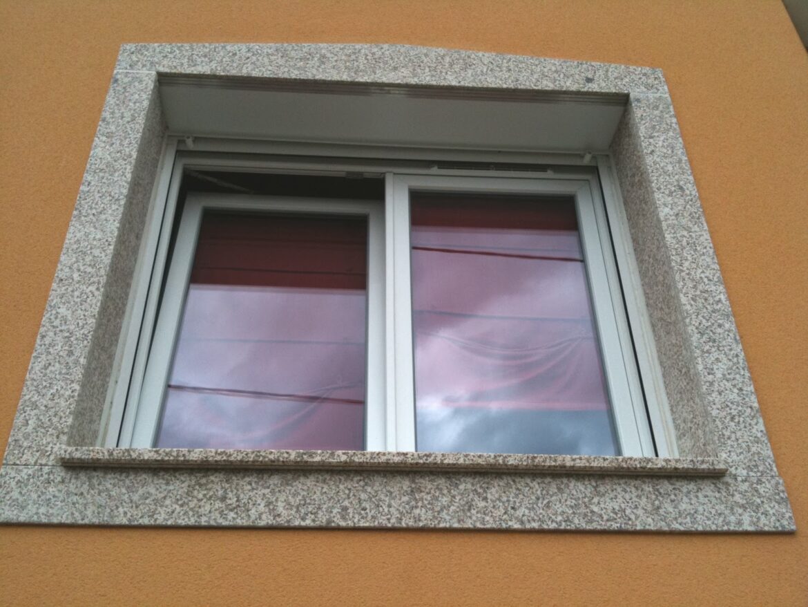 Comment reboucher contour de fenêtre ?