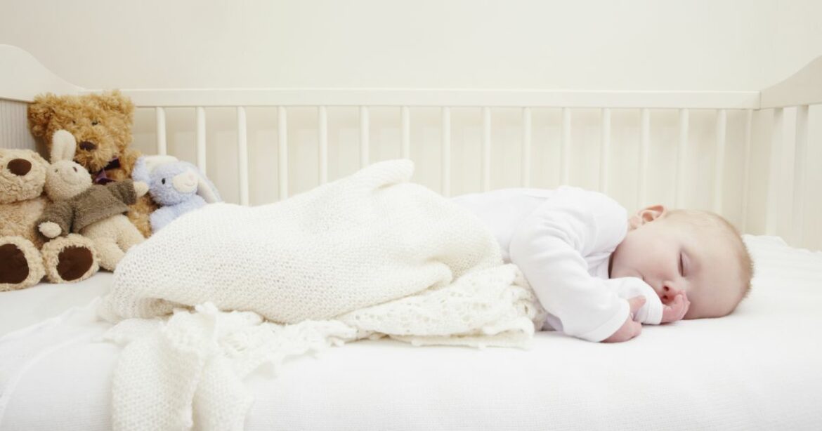 Pourquoi bébé doit dormir dans sa chambre ?