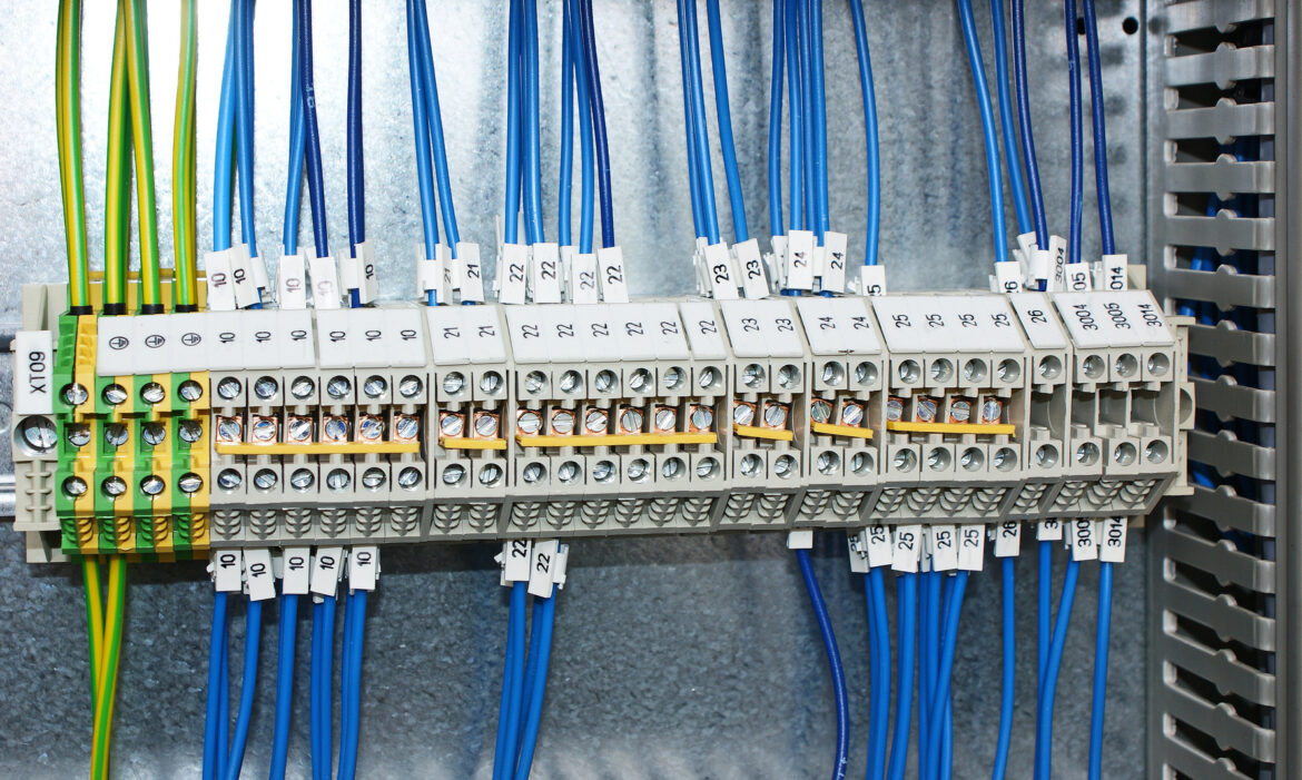 Qu'est-ce qu'un bornier de raccordement ?