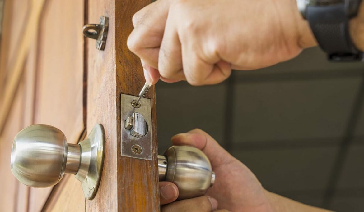 Qui doit payer le remplacement d'une serrure ?