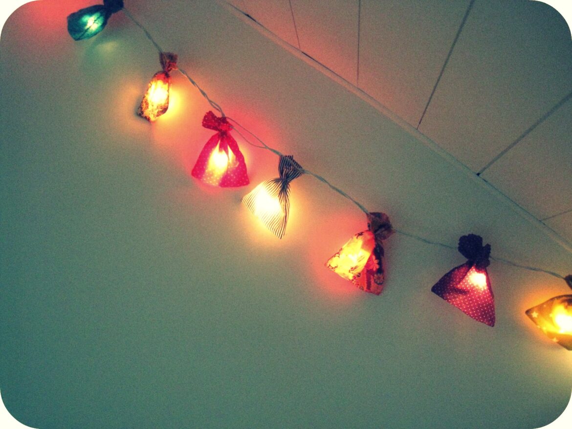 Comment faire des guirlandes lumineuses ?