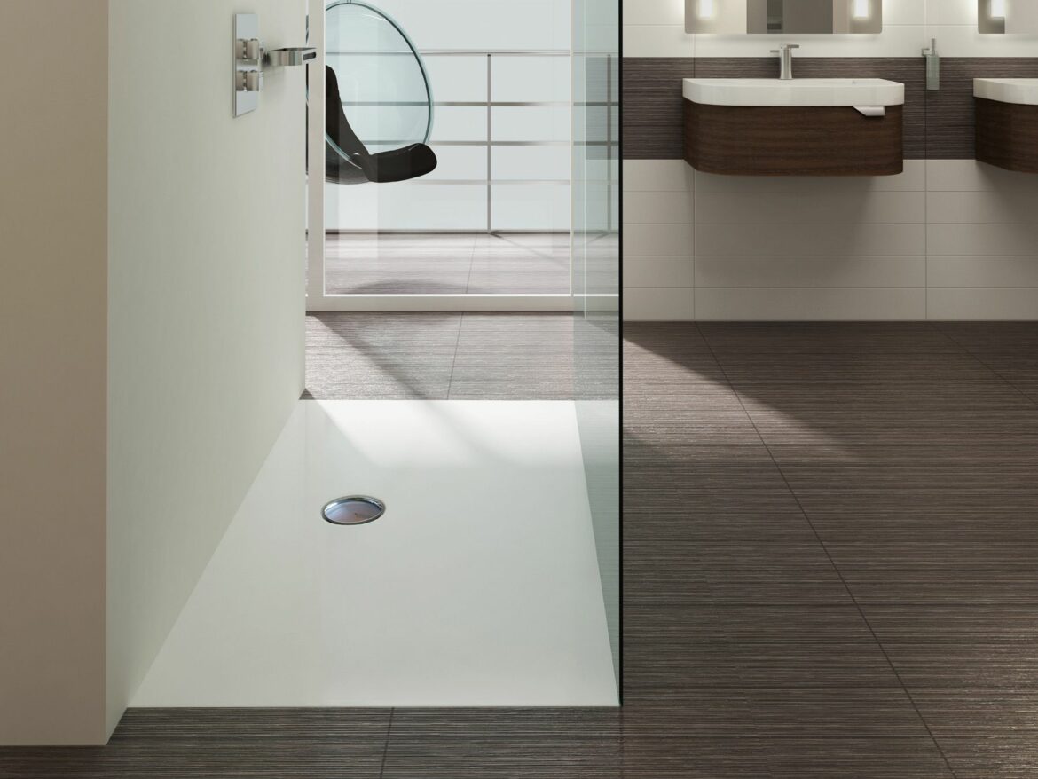 Comment installer un receveur de douche à poser ?