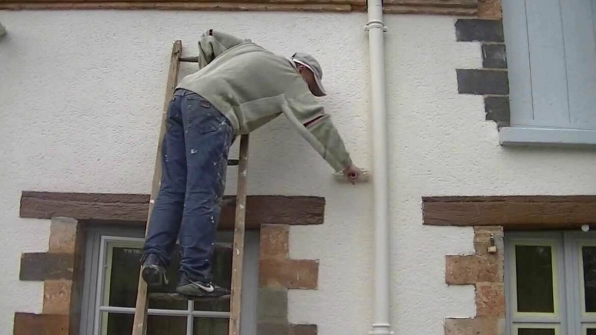 Comment préparer une façade avant peinture ?