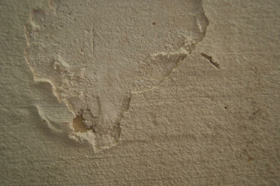 Comment rendre un mur lisse ?