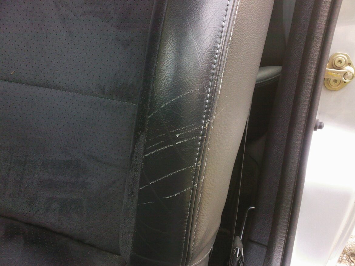 Comment réparer griffures chat sur cuir ?