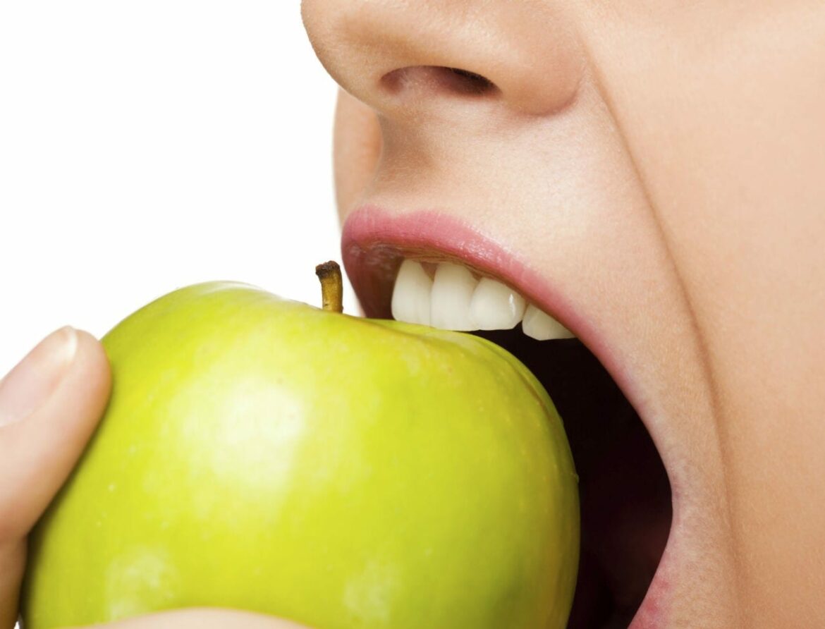 Est-ce qu'on peut manger une pomme de pin ?