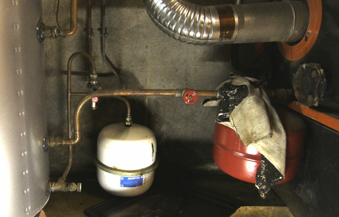 Pourquoi mon vase d'expansion coule ?