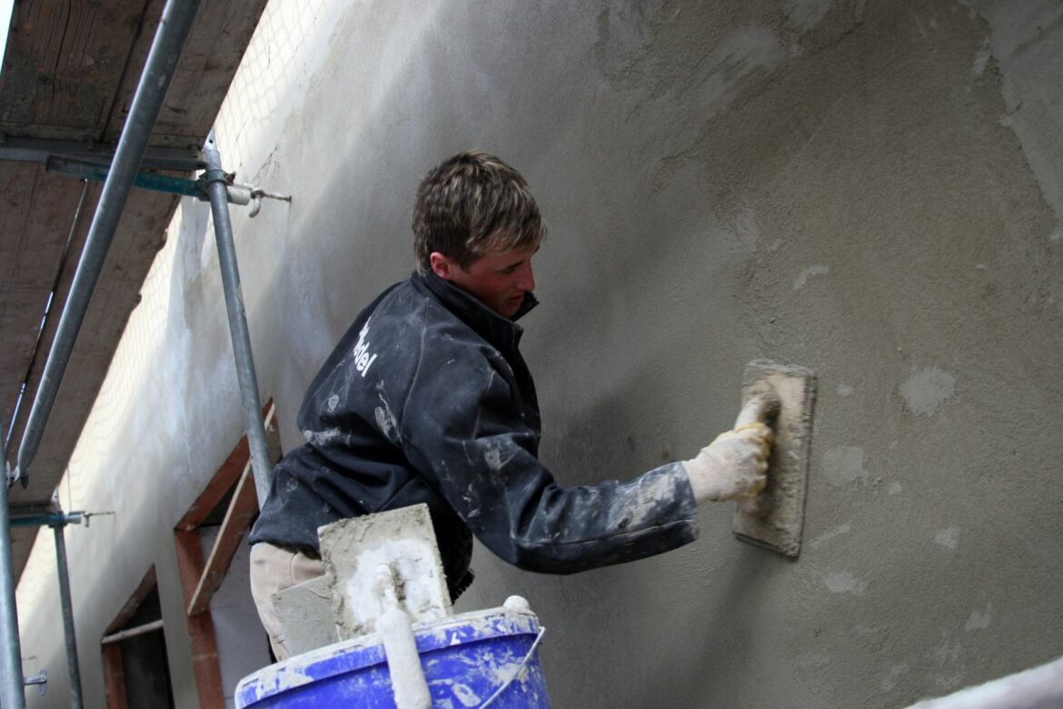 Quel artisan pour refaire une façade ?