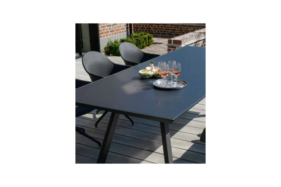 Quelle épaisseur pour un plateau de table en verre ?