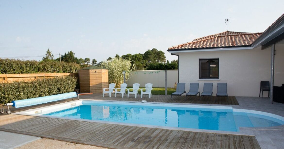 Quelle est la longueur d'une piscine municipale ?