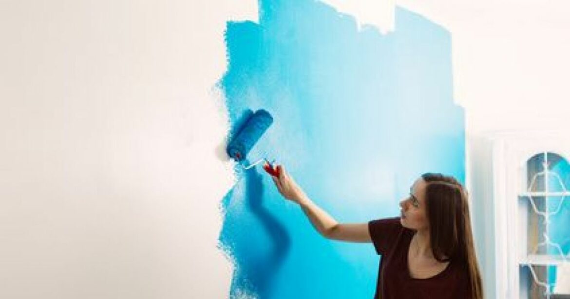 Quelle peinture mettre sur du papier à peindre ?