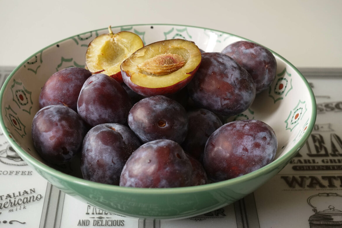 Comment Appelle-t-on les prunes violettes ?