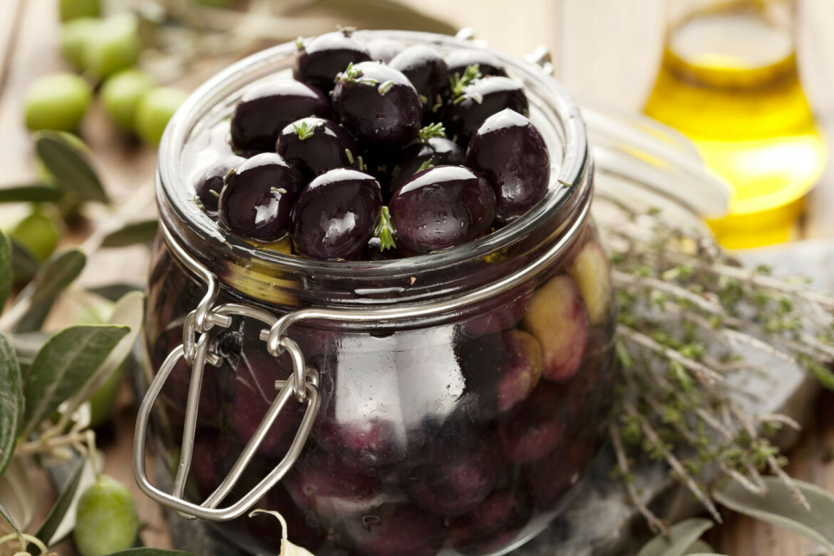 Comment savoir si les olives de mon olivier sont comestibles ?