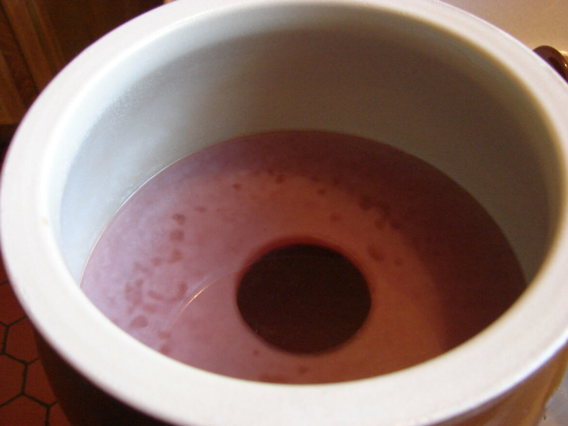 Comment sortir une mère de vinaigre d'une bouteille ?